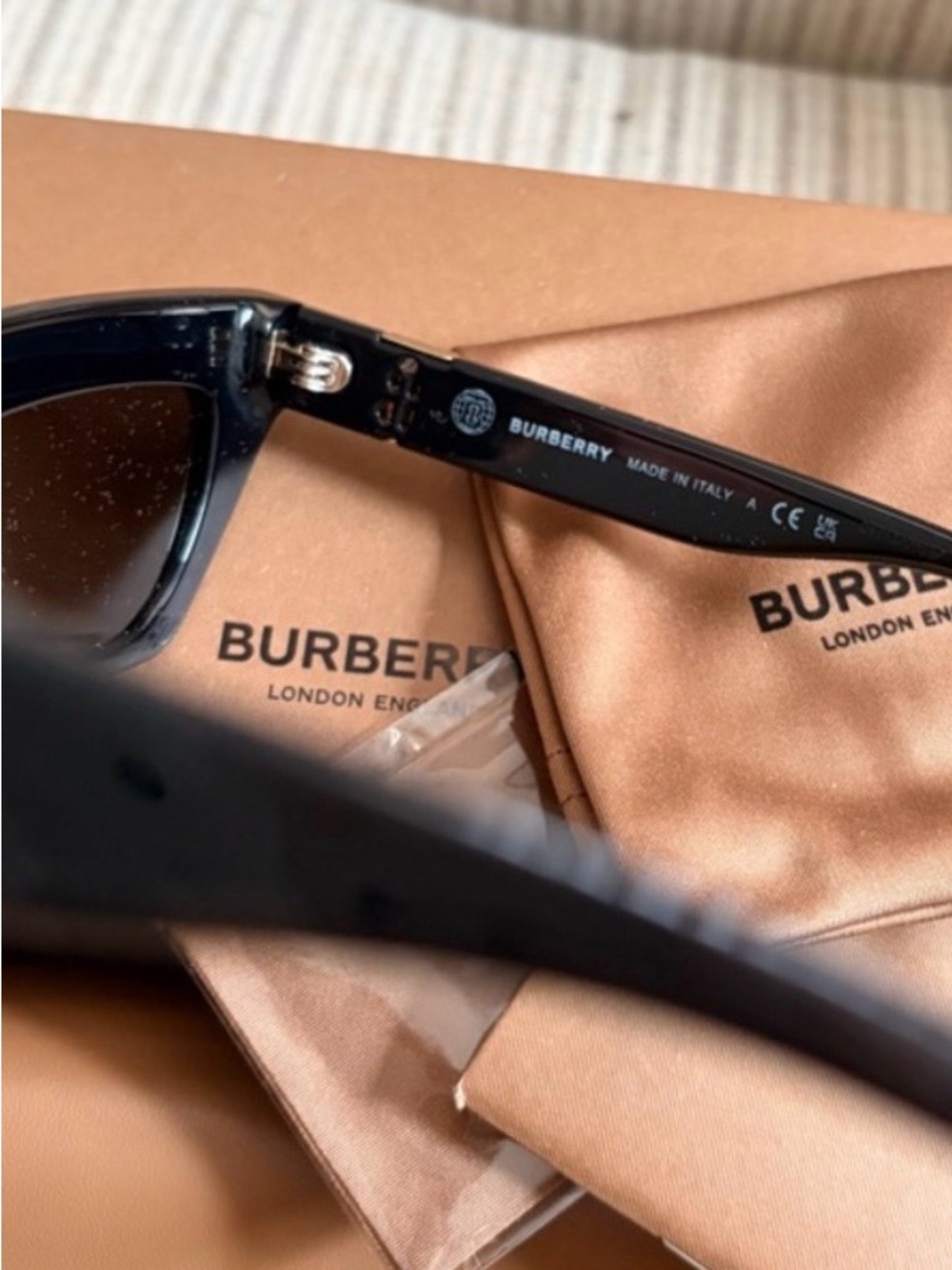 NWT - Burberry - Classic, Italian, Black Cat-Eye Sunglasses - Picture 5 of 6